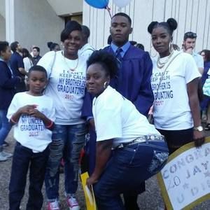 Meet your Posher, Arnetria